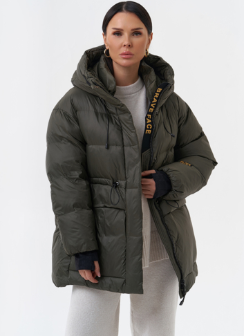 Женский пуховик с капюшоном