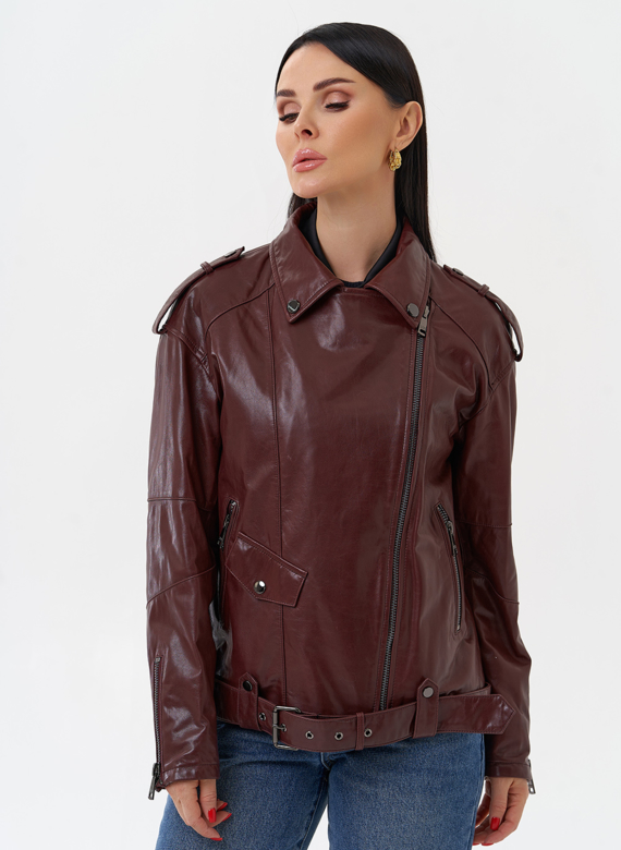 Женская косуха бордового цвета