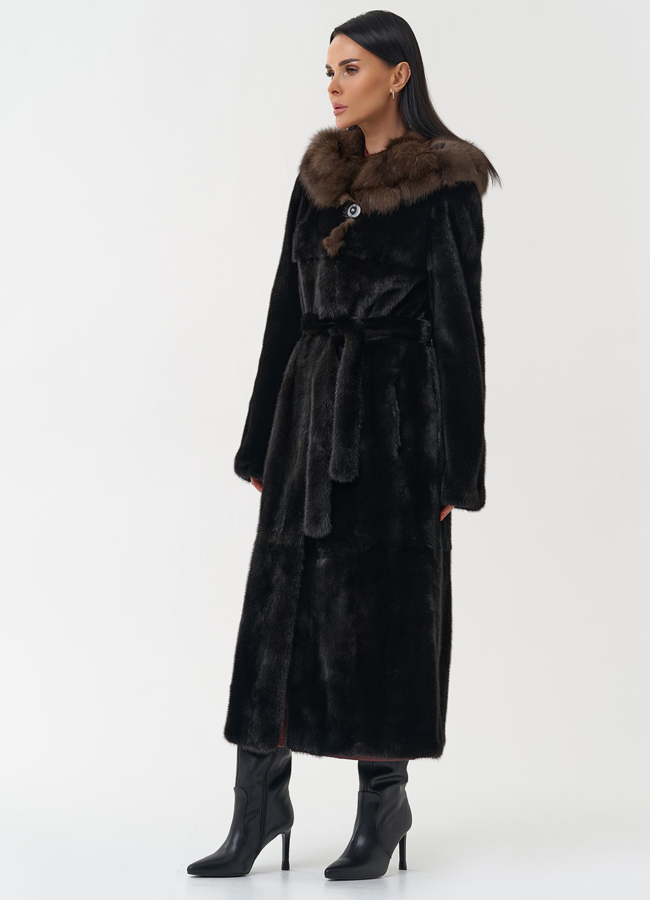 Норковая шуба с капюшоном из меха соболя модель № 30479 универмаг малина