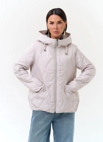 Женская куртка с капюшоном