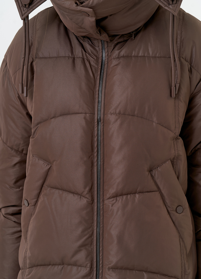 Женский пуховик с капюшоном модель № 31593 универмаг малина