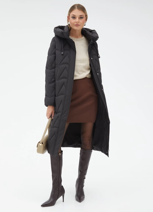 Женский пуховик черного цвета модель № 31138 универмаг малина