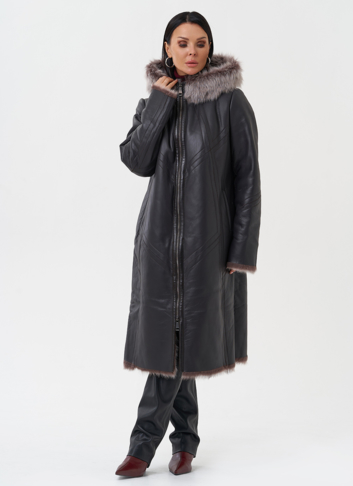 Дубленка с отделкой из тосканы с капюшоном