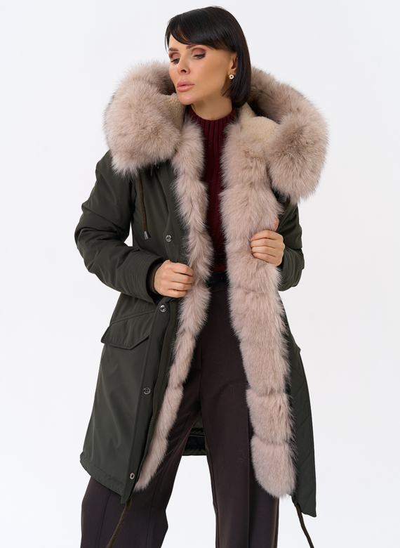 Женская парка с капюшоном из меха песца