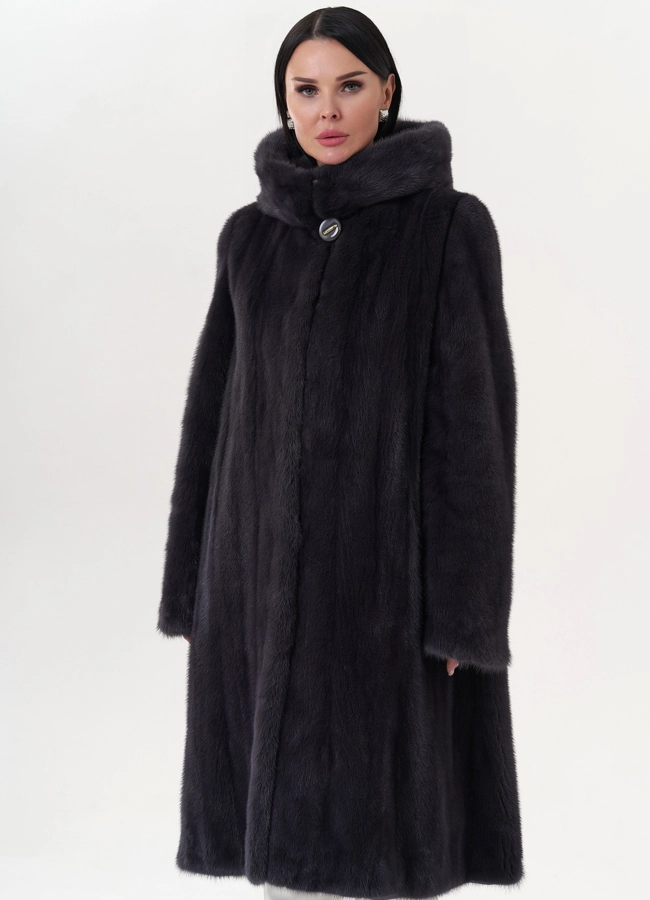 Шуба из норки классическая с капюшоном цвете графит модель № 24816 в кредит