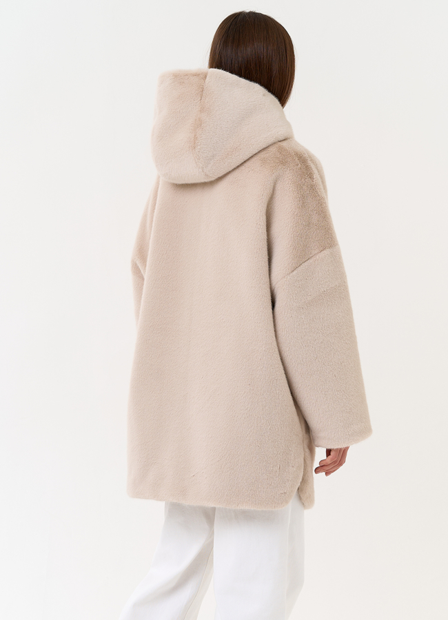 Женская шуба из экомеха с капюшоном модель № 31277 в кредит